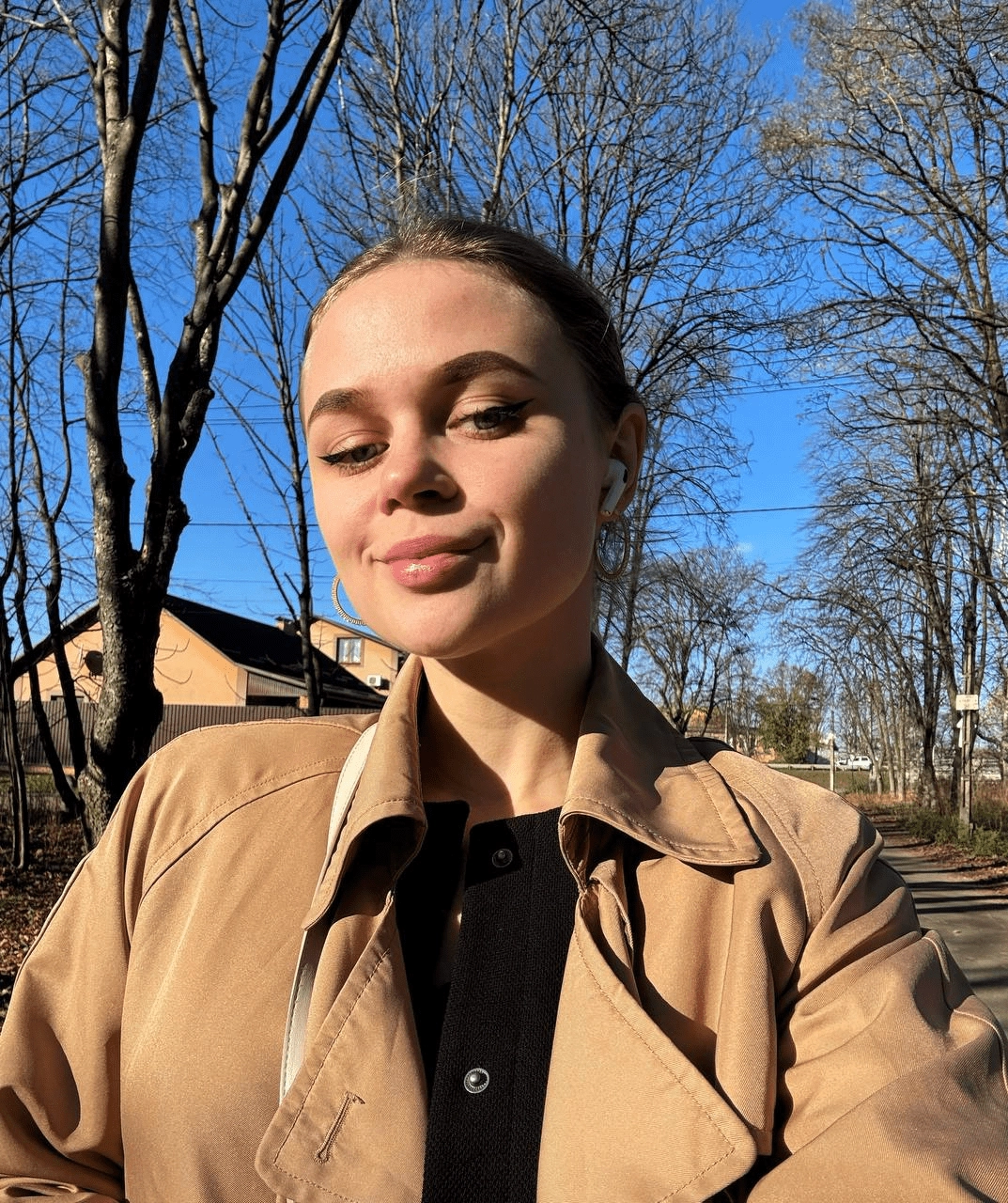 фото менеджера оптового отдела Марины